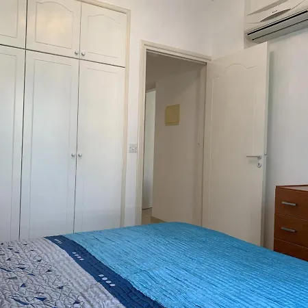 Polis Vilă Prodromi